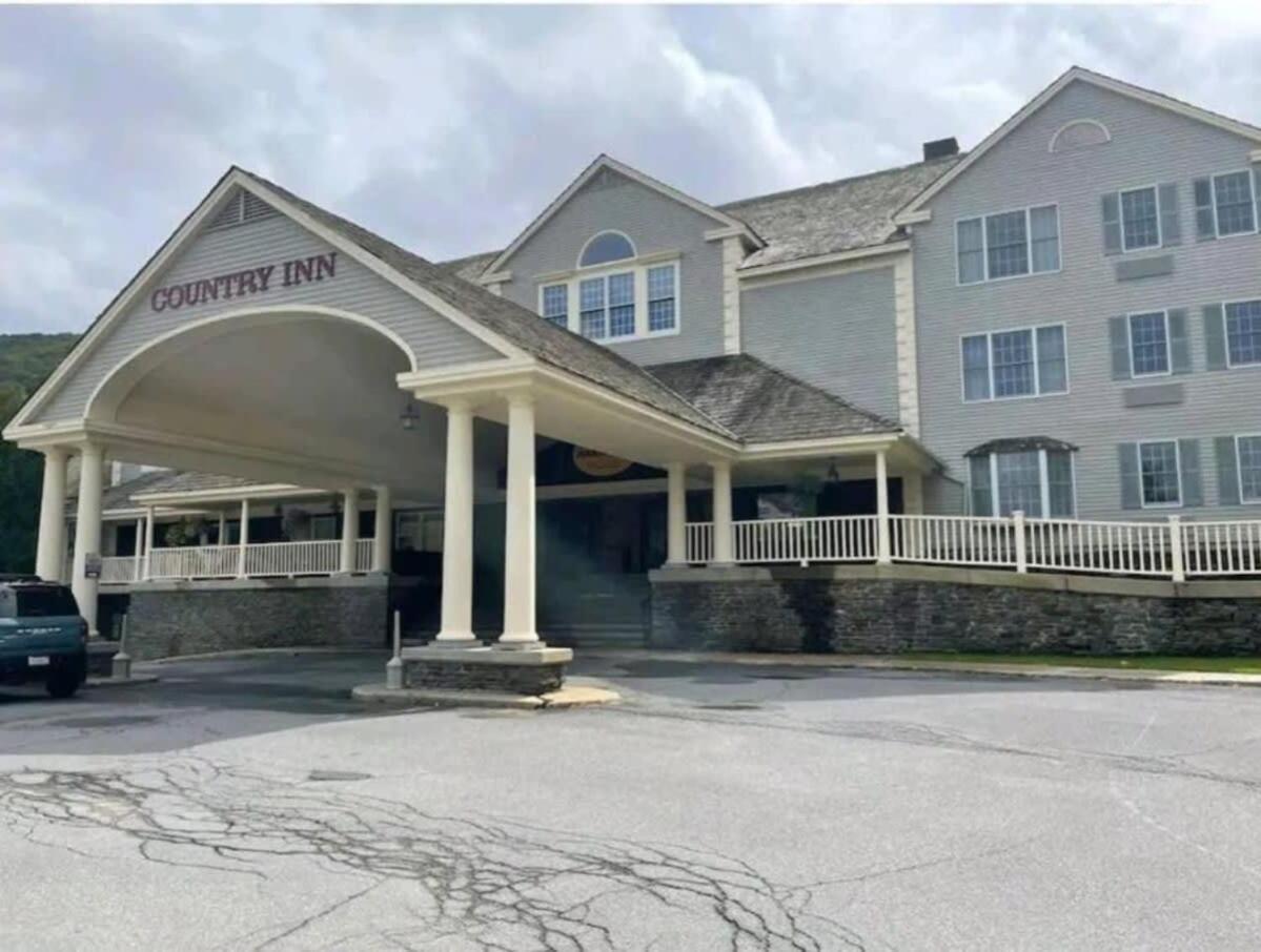 Wow-new Onoff By Pool Sleeps 4 Jiminy Pk
